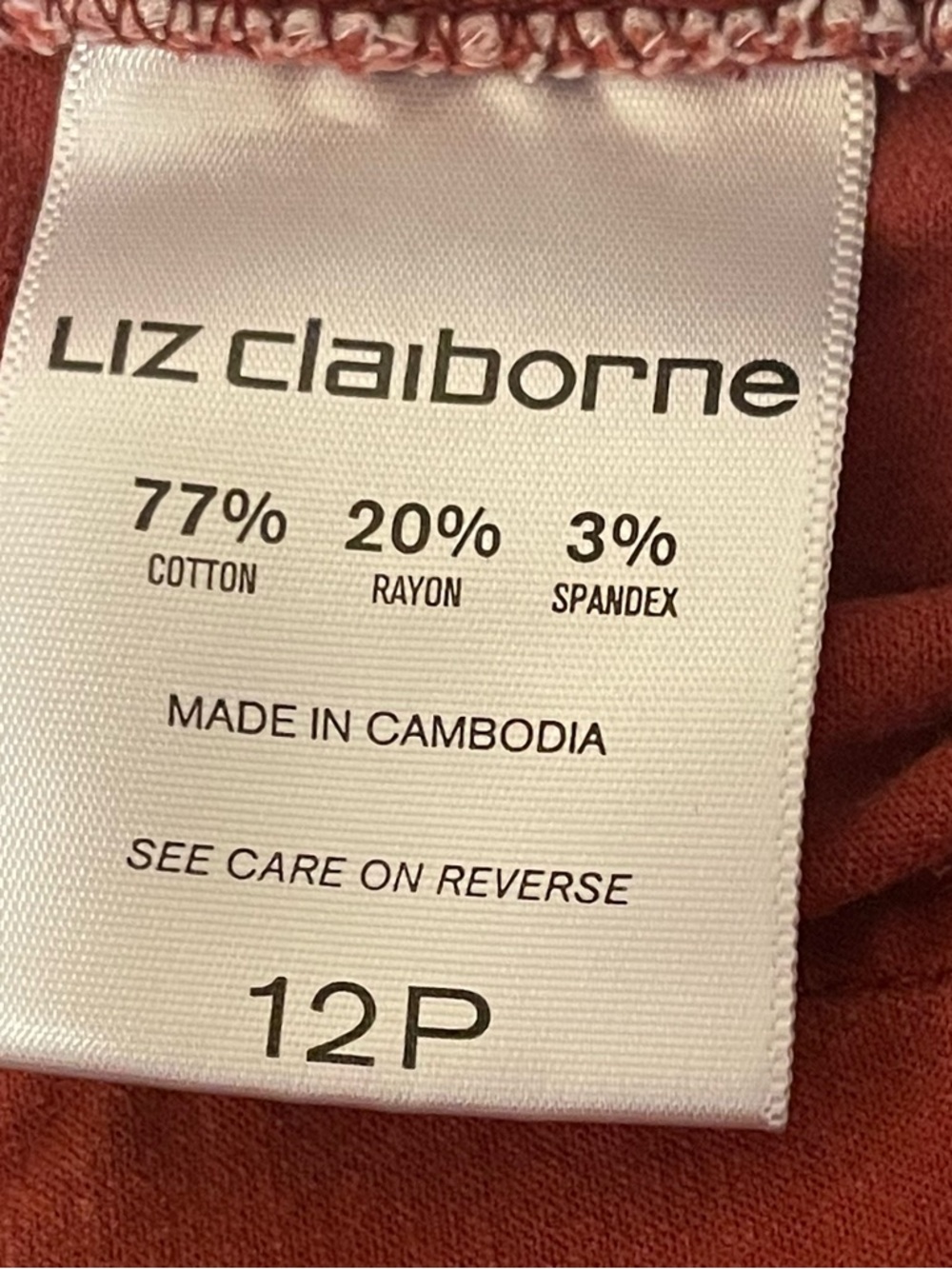 Liz Claiborne Women’s 12P Ultrasoft Straight-Leg Jeans in Burnt Red Petite Short - Picture 5 of 8